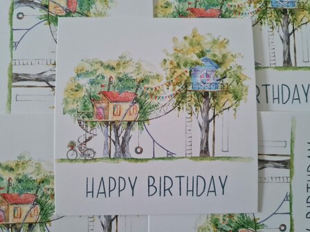 &#039;Happy Birthday&#039; Boomhuis - Vierkante Ansichtkaart
