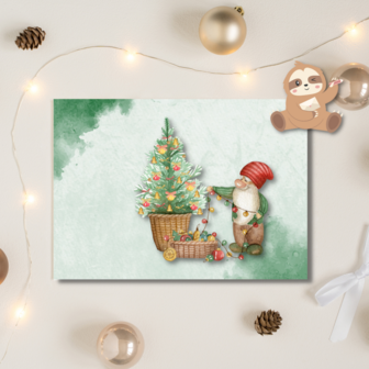 Kabouter versiert Kerstboom - Ansichtkaart